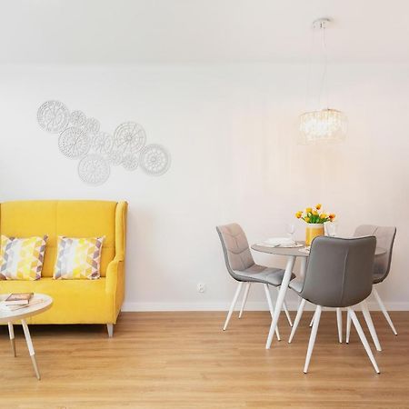 Apartment Warsaw Center By Renters Exterior foto